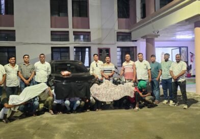 इर्रीच्या झुडपी जंगलात सुरू असलेल्या जुगार अड्ड्यावर एलसीबीची धाड!